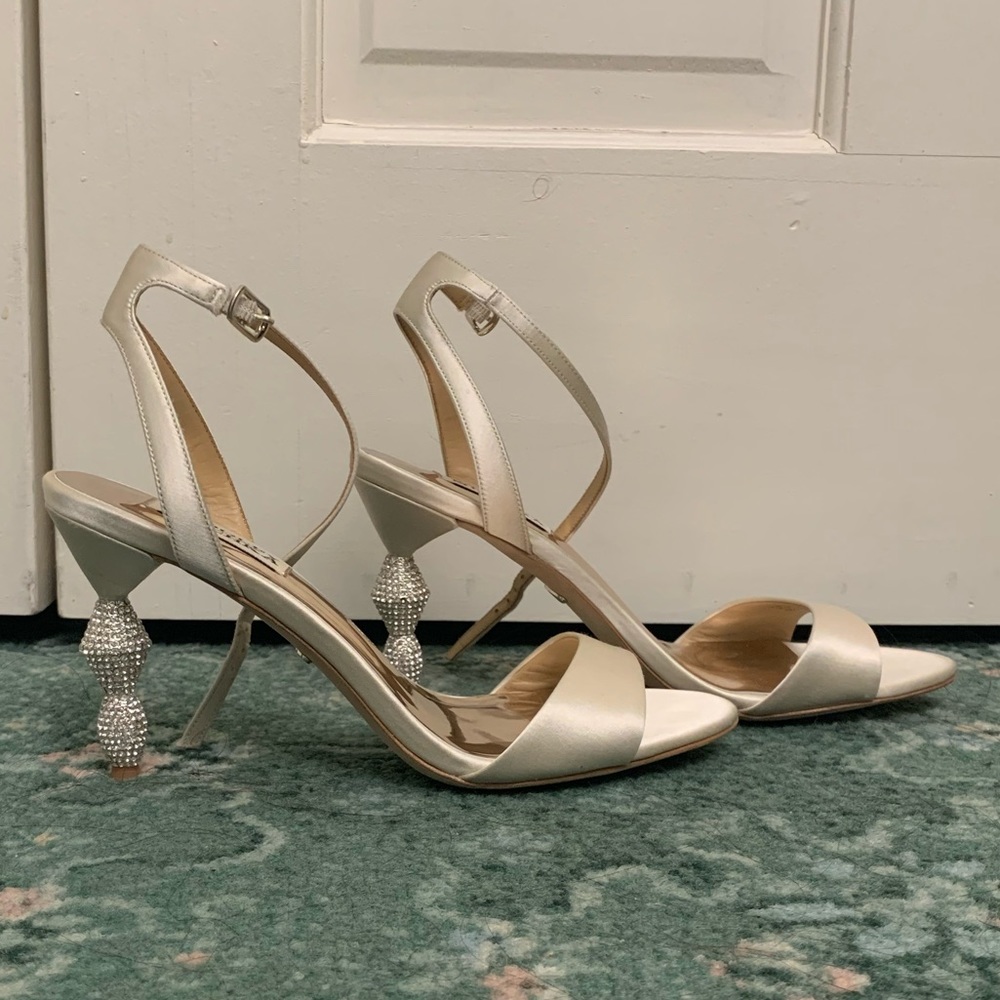 Badgley Mischka sandal heels